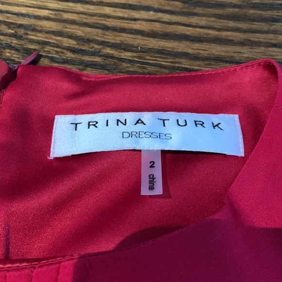 Trina Turk sz 2 red long sleeve dress - Picture 3 of 9